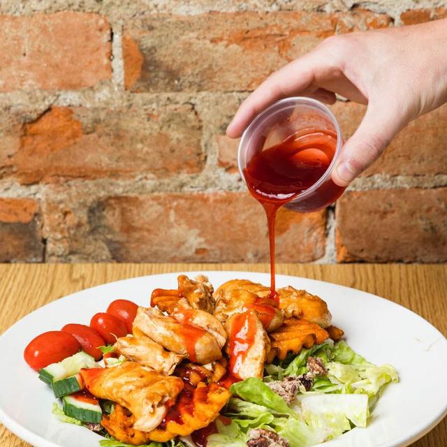 Serving Cincinnati with fresh and local ingredients photo 2 of 3